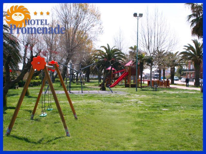 Hotel Promenade Porto SantʼElpidio Eksteriør billede