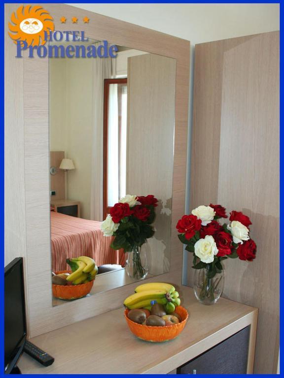 Hotel Promenade Porto SantʼElpidio Værelse billede