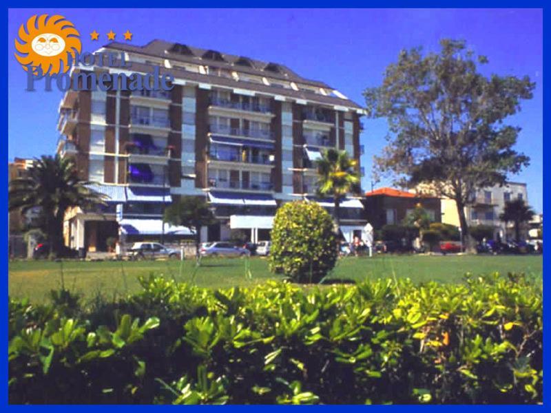 Hotel Promenade Porto SantʼElpidio Eksteriør billede